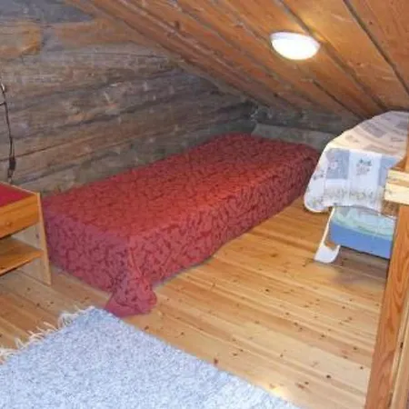 Holiday Metsavuosseli, Kuukkeli A
